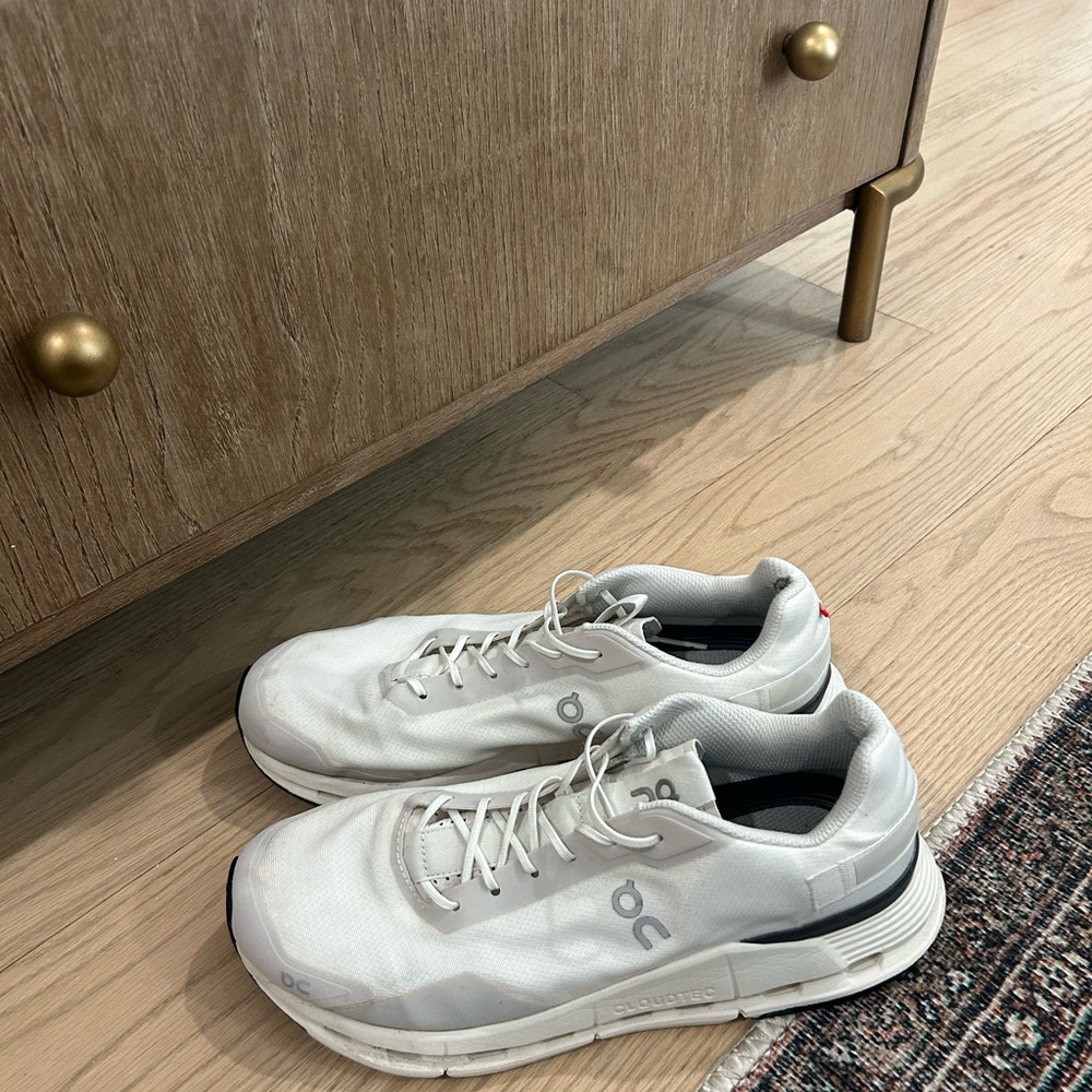 On Nova Running Men's White Sneakers